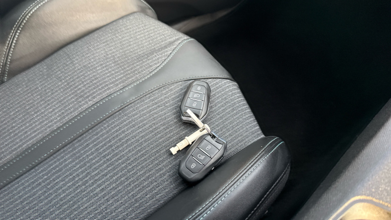 Peugeot 3008 1.5 BlueHDi Allure Premium 5dr Diesel Estate